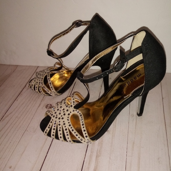 Madden girl T-strap nude and black open toe heels - Picture 6 of 15